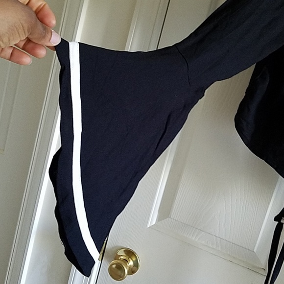 Top - Picture 3 of 6